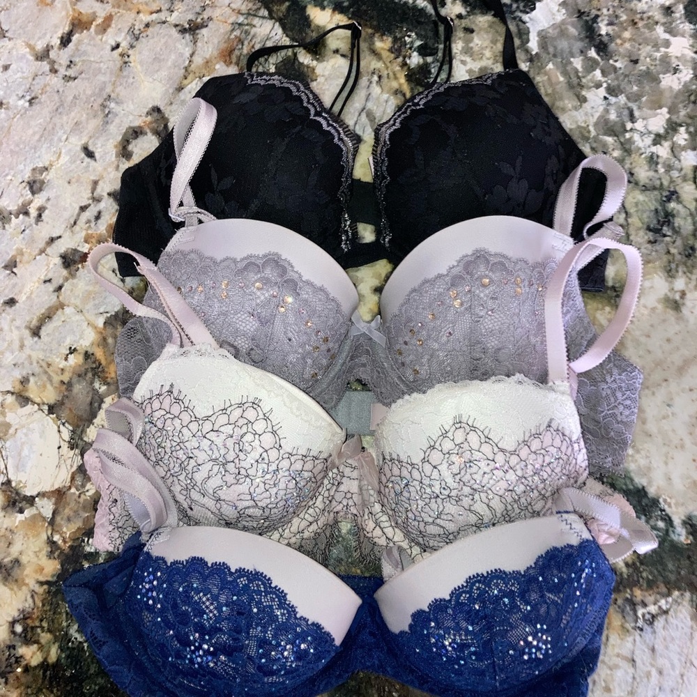 34B bra bundle
